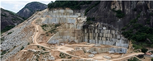 Branco Dallas White Granite Quarry