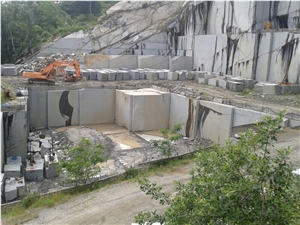 CAVA PIAN CAMPIGLIA -Diorite Nero Grafite, Canavese Grigio Quarry