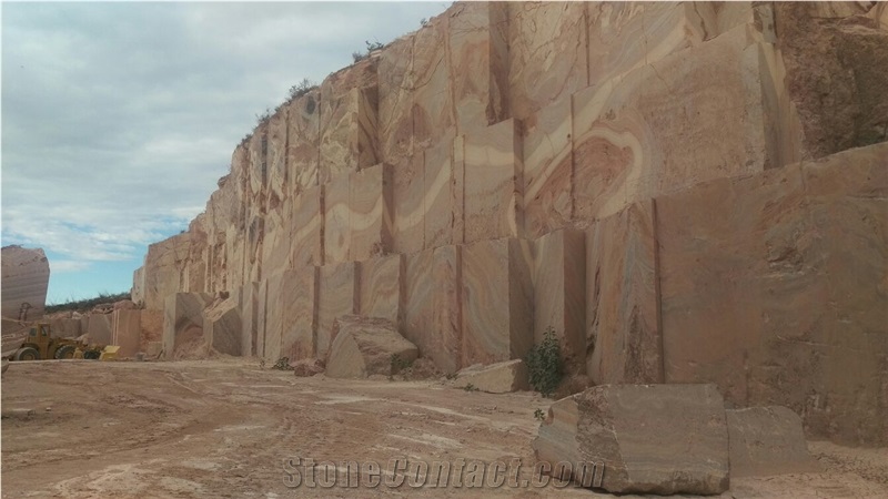 Mexican Red Onyx - Rojo Onyx Quarry