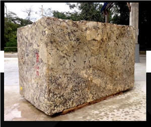 Crema Delicatus Granite Quarry