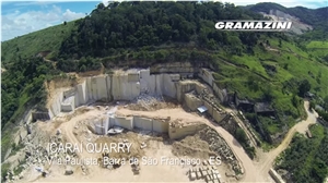 Jazida Amarelo Icarai - Amarelo Icarai Quarry