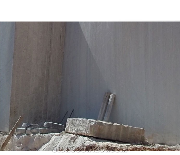 Giallo Santo Antonio Granite Quarry