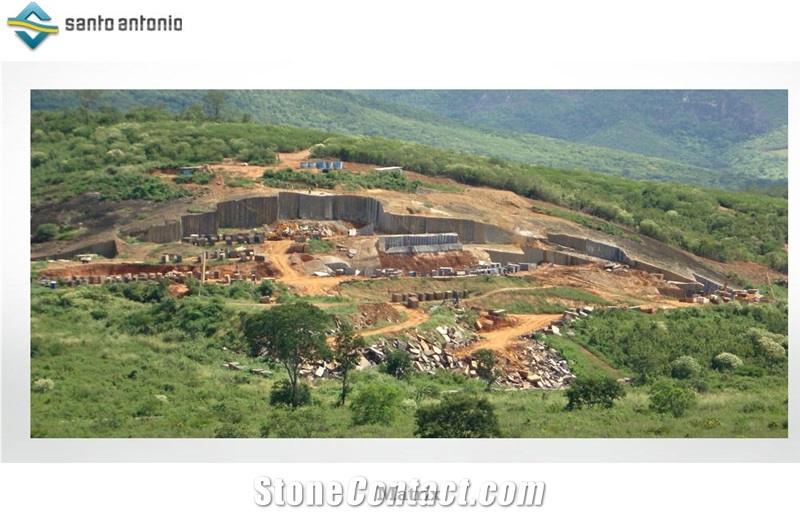 Matrix Granite Quarry