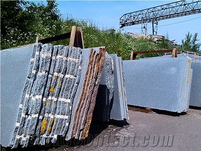GR12 Flower of Ukraine Granite