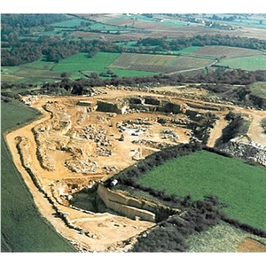 Carriere Buxy - Buxy Gris Cendre and Buxy Bayadere Quarry