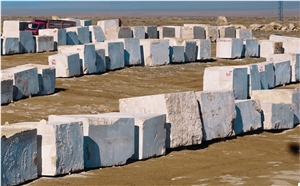 Karaman Travertine, Karaman Medium Travertine Quarry