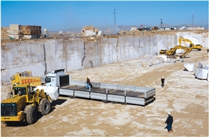 Karaman Travertine, Karaman Medium Travertine Quarry