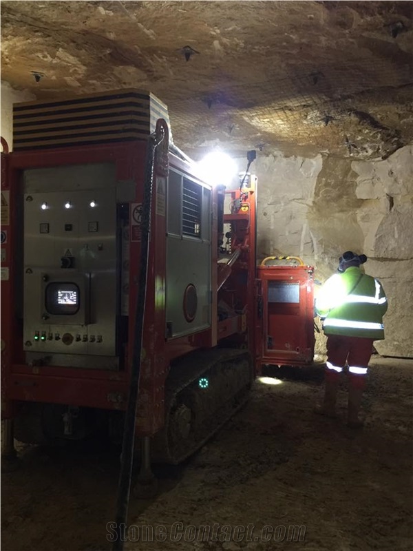 Hartham Park Bath Stone Quarry