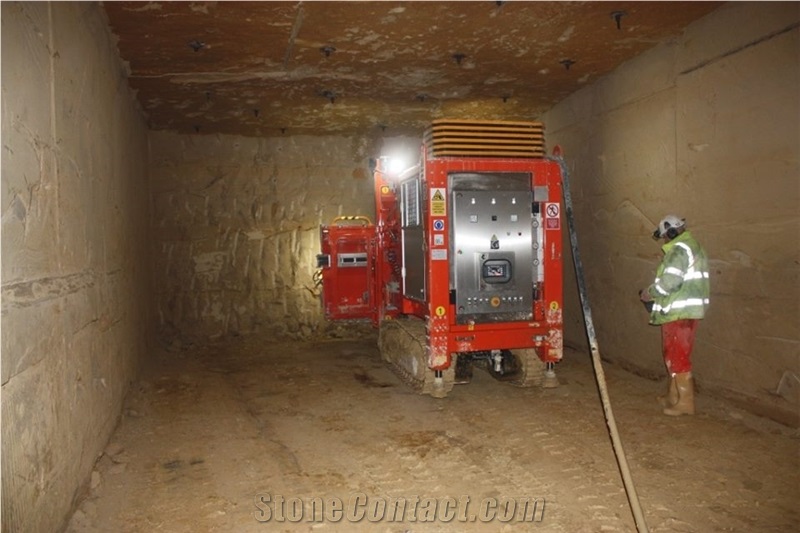 Hartham Park Bath Stone Quarry