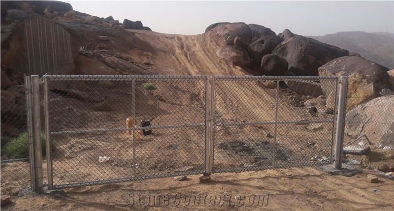Bir Askar Brown - Najran Brown Granite Quarry