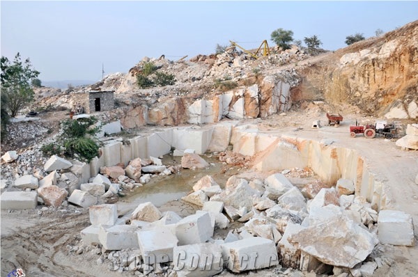 Umti White Marble Rajsamand Quarry
