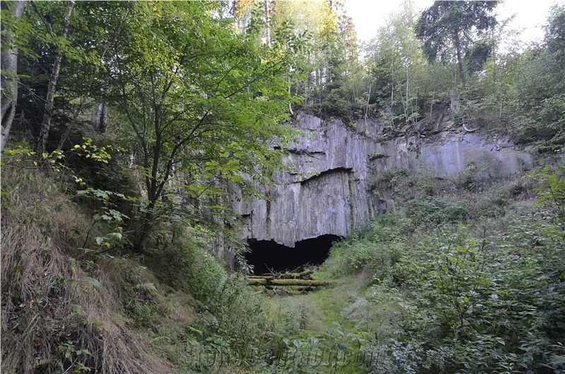 Cerne Bridlice Quarry