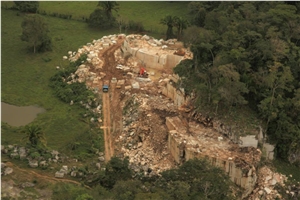 Blanco Alejandra - Zacapa Blanco, Blanco Guatemala Quarry
