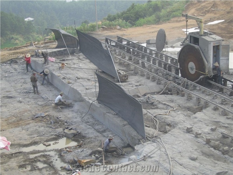 New Jet Mist Granite - China Via Lactea Granite Quarry