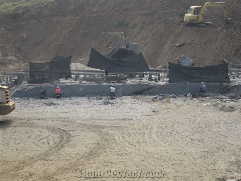 New Jet Mist Granite - China Via Lactea Granite Quarry