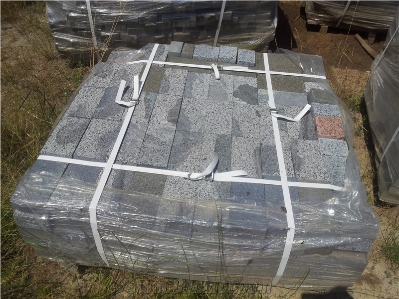 UKRESDOM -Labradorite Volga Blue Granite Quarry