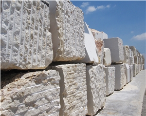 Crema Marfil Coto Quarry