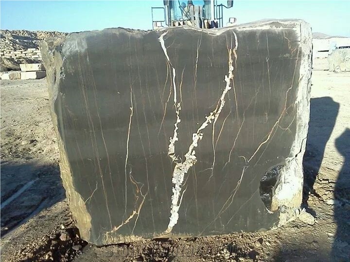 Black Royal Marble Quarry