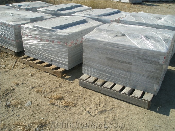 Gris Quintana, Gris Badajoz - Gris Serena Granite Quarry
