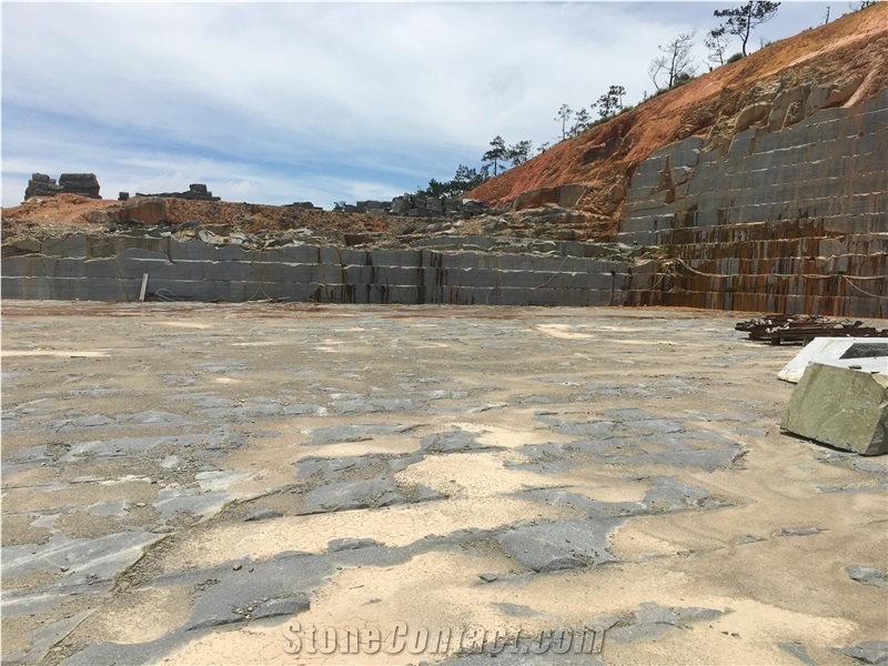 China Green Porphyry Quarry