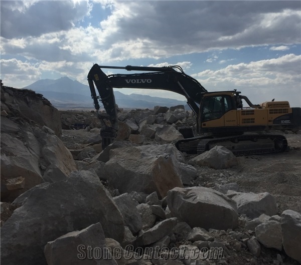 Gray Andesite Kayseri Stone- Grey Andezit Quarry