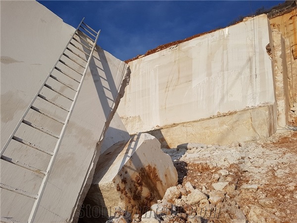 Botticino Semiclassico Marble Quarry
