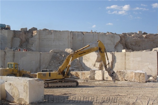 Classic Light Travertine Quarry