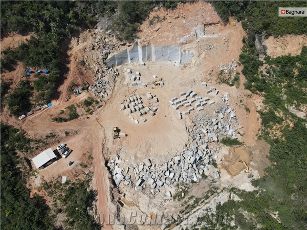 Black Tempest Quartzite Quarry