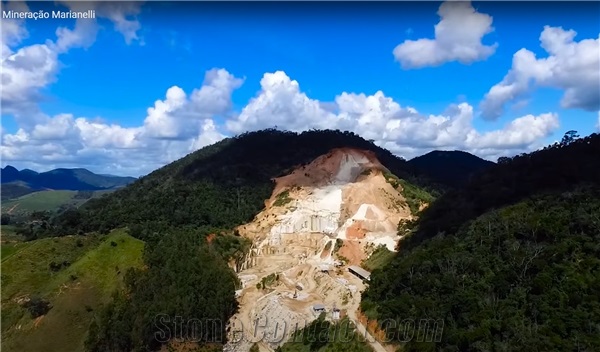 Aurora Black Granite Quarry