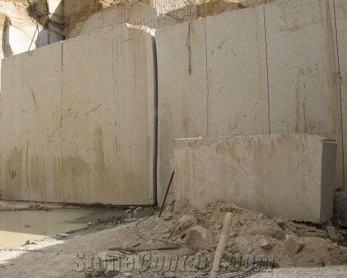 Grigio Sardo - Grigio Sardegna Granite Quarry
