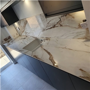 Macchia Vecchia Porcelain Kitchen Countertop