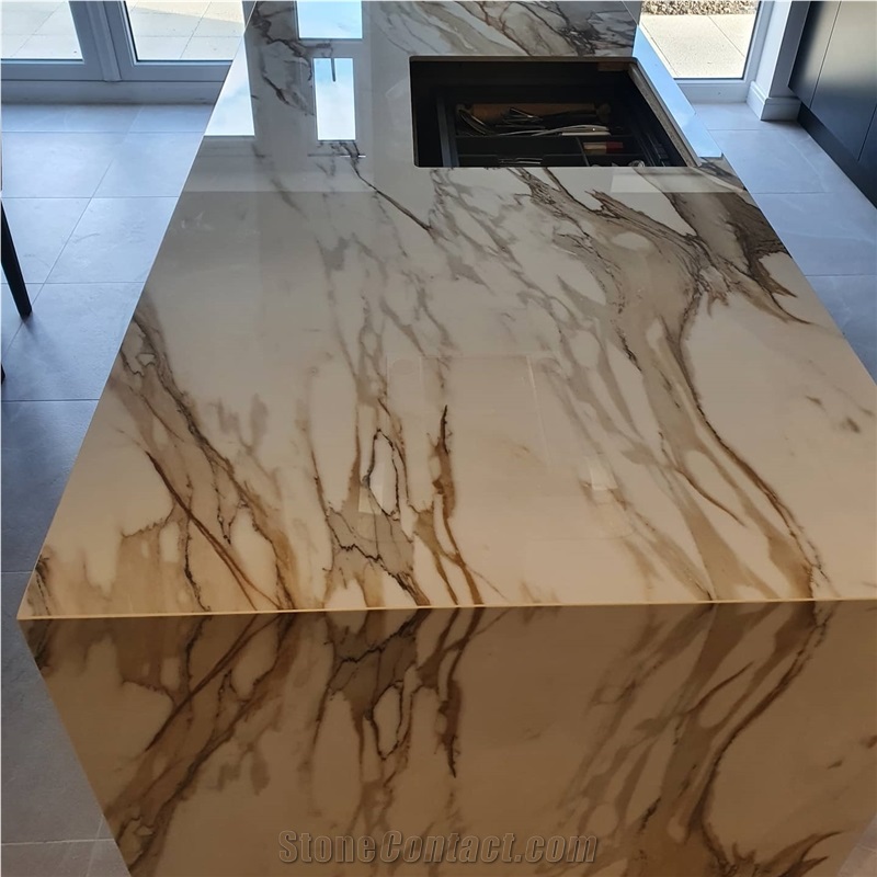 Macchia Vecchia Porcelain Kitchen Countertop