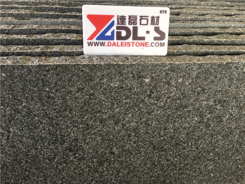 Flamed Top Rock Face Black Granite Stair Treads