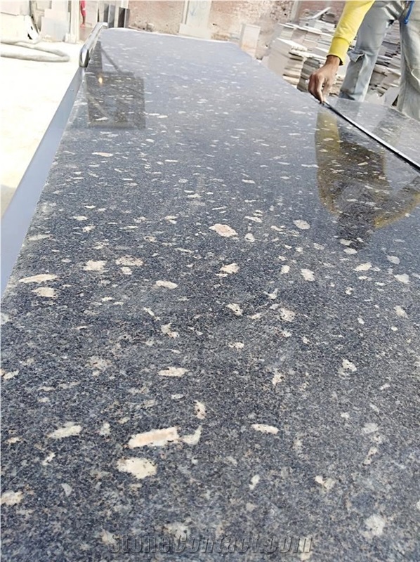 aswan black granite 