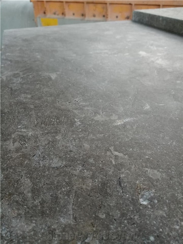 Grey marble tumbled tiles