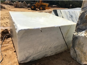 Tesoro Bianco Marble Block