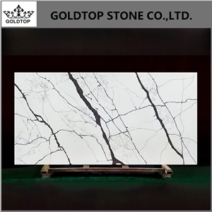 Calacatta White Background With Black Vein Quartz