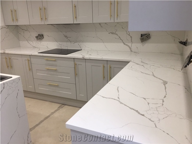 Excelent Calacatta Quartz stone Crystal Slab for Countertop