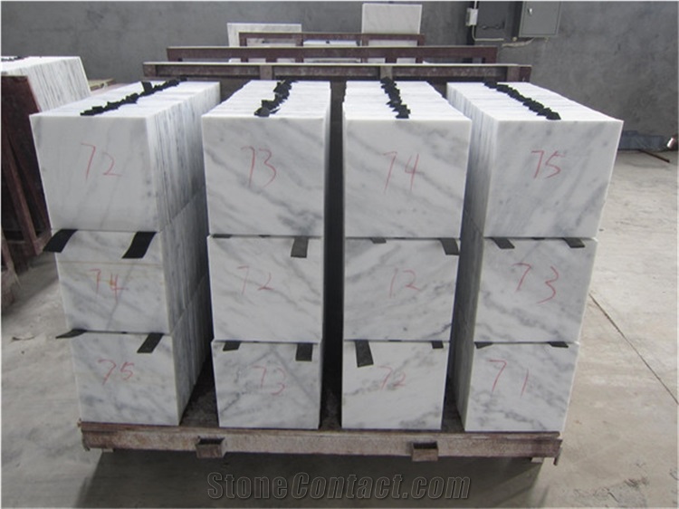Chinese Marble Flooring White Marble Tiles with Grey Vein