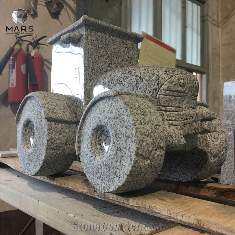 2021Truck Shape Cemetery Accessaries Granite Statue Monument