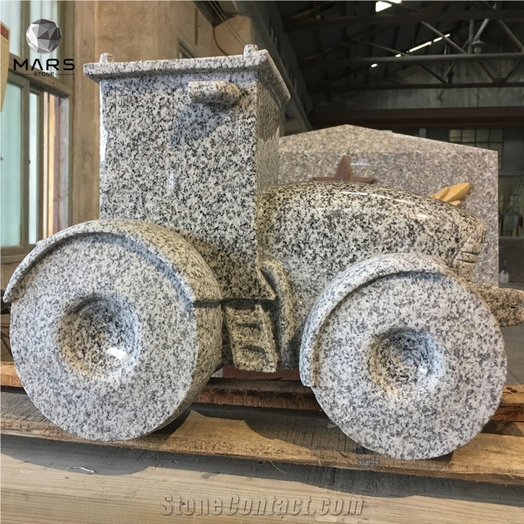 2021Truck Shape Cemetery Accessaries Granite Statue Monument