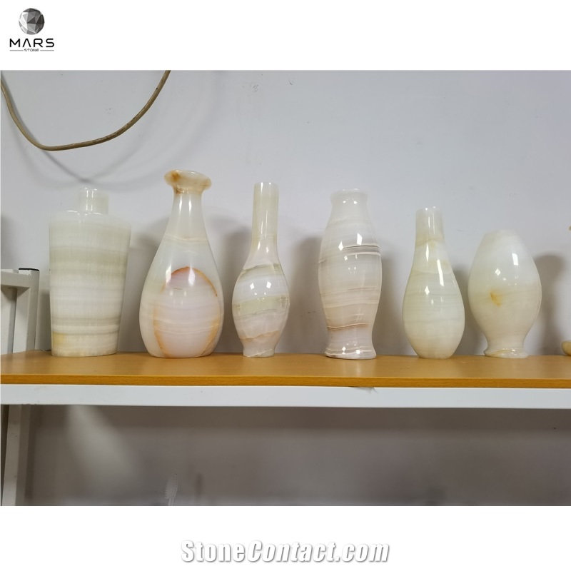 Wholesale Top Quality Light Green Onyx High Polishing Vase