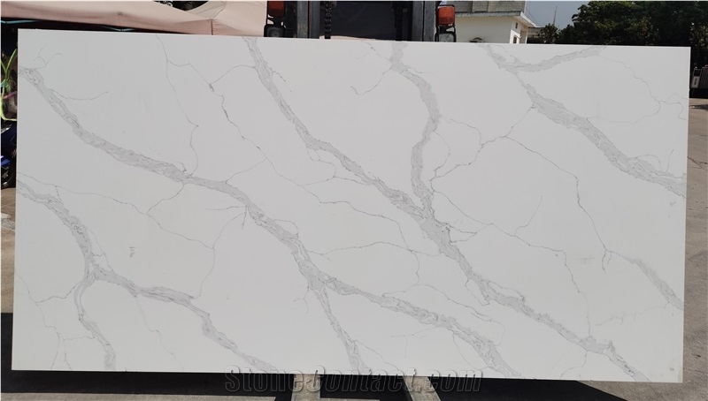 Carrara White Quartz Stone Calacatta white quartz top  Slab
