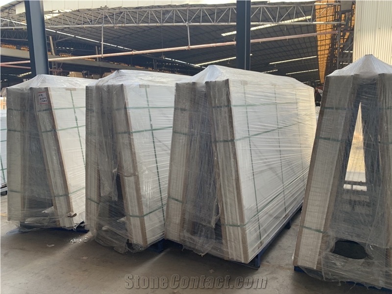 white calacatta porcelain Ceramic tils slabs