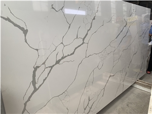 White Calacatta Quartz Slabs Engineer Solid Stones