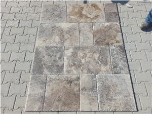 Silver Travertine Pool Pavers Pattern