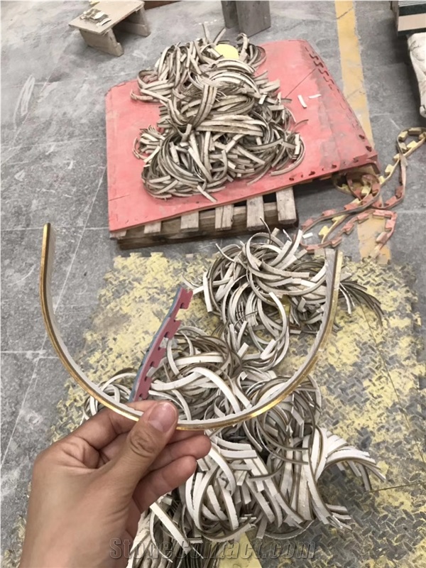 Polaris Marble Green Marble Brass Strip Medallion Floor Tile