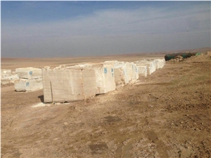 Abbas Abad Travertine Blocks, Beige Travertine Blocks