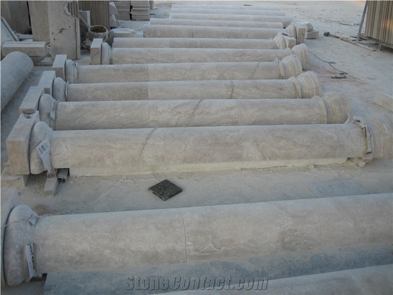 Doric travtertine column 002