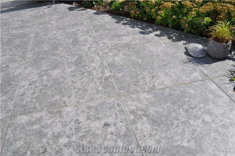 Duracer Travertine Antracite Patio Floor